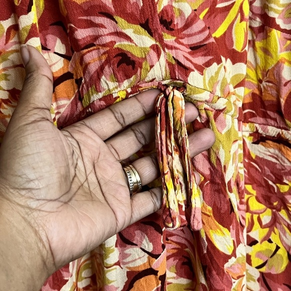 Torrid Rust Floral Gauze Esther Peasant Long Sleeve Blouse - Size 3 (22/24) - Picture 6 of 8